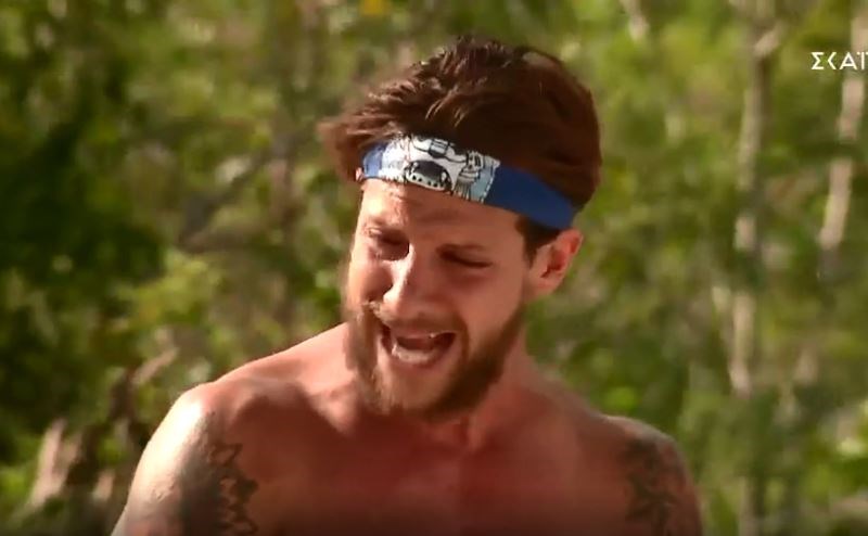 Survivor: Έξαλλοι οι Μπλε με τον Τριαντάφυλλο – Εκτός εαυτού ο Μπόγδανος και ο Ασημακόπουλος – ΒΙΝΤΕΟ