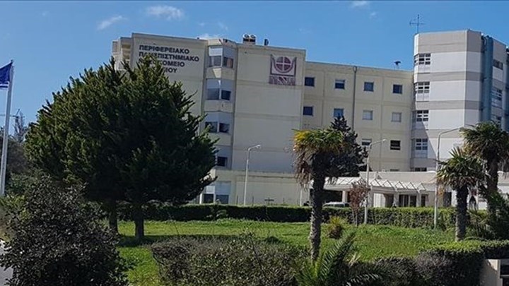 Κρήτη: Tι λέει ο διοικητής του ΠΑΓΝΗ για την 44χρονη που είχε εμβολιαστεί με AstraZeneca