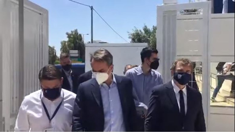 Ο διάλογος Μητσοτάκη με Χαρδαλιά για τις εμπρηστικές επιθέσεις στις επιχειρήσεις της συζύγου του