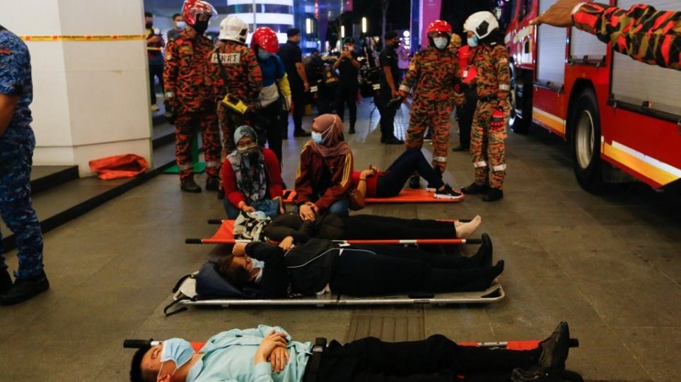 Μαλαισία: Πάνω από 200 τραυματίες σε ατύχημα στο μετρό της Κουάλα Λουμπούρ – ΒΙΝΤΕΟ