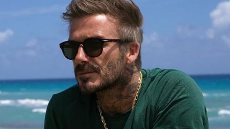 Ντέιβιντ Μπέκαμ: Το αστείο στιγμιότυπο με την κόρη του και το “κλεμμένο” κινητό – ΦΩΤΟ