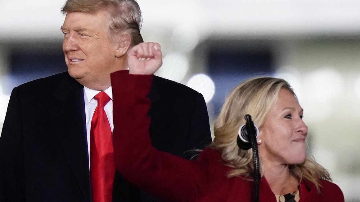 Σάλος με δηλώσεις βουλευτή του Τραμπ: Συνέκρινε το πιστοποιητικό εμβολιασμού με το κίτρινο αστέρι των Εβραίων