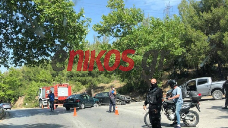 Πεντέλη: Τροχαίο στο ύψος της Μονής – ΦΩΤΟ αναγνώστη