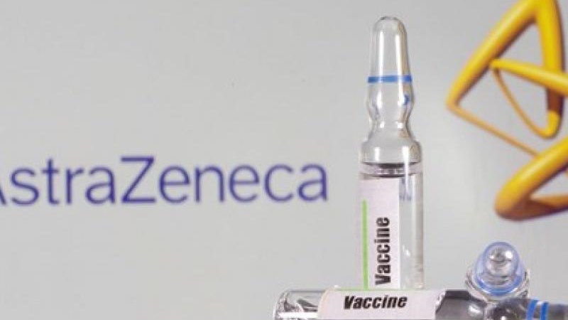 Εμβόλιο AstraZeneca: Έκτακτη συνεδρίαση της επιτροπής – Τι εξετάζεται