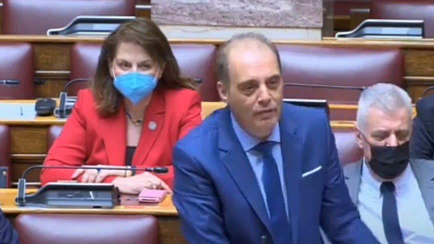 Βουλή: Η παρατήρηση στον Βελόπουλο για τη μάσκα – ΒΙΝΤΕΟ