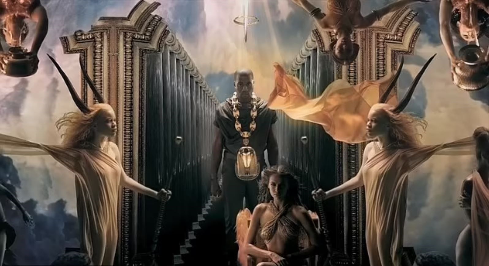 Kάνιε Γουέστ: Οργιάζουν οι φήμες ότι έχει σχέση με μια από τις πιο “καυτές” γυναίκες του πλανήτη