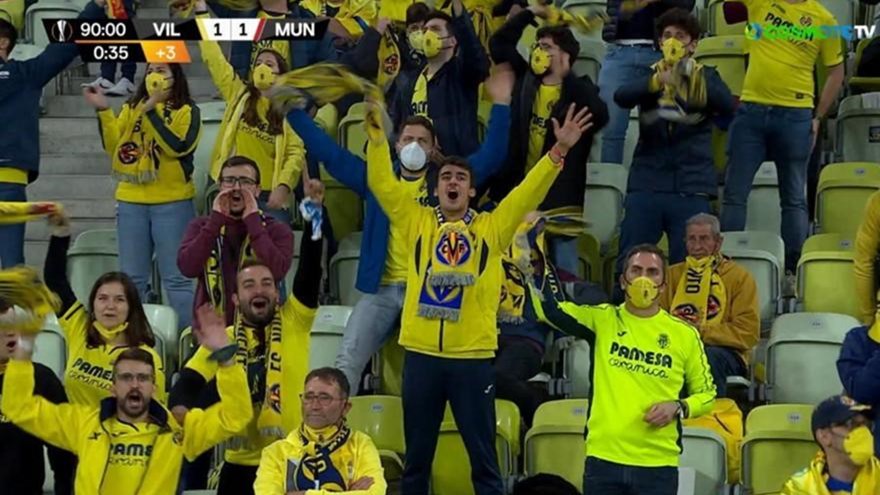 Europa League: Οπαδός σκάλιζε τη μύτη του όσο οι υπόλοιποι πανηγύριζαν – ΒΙΝΤΕΟ