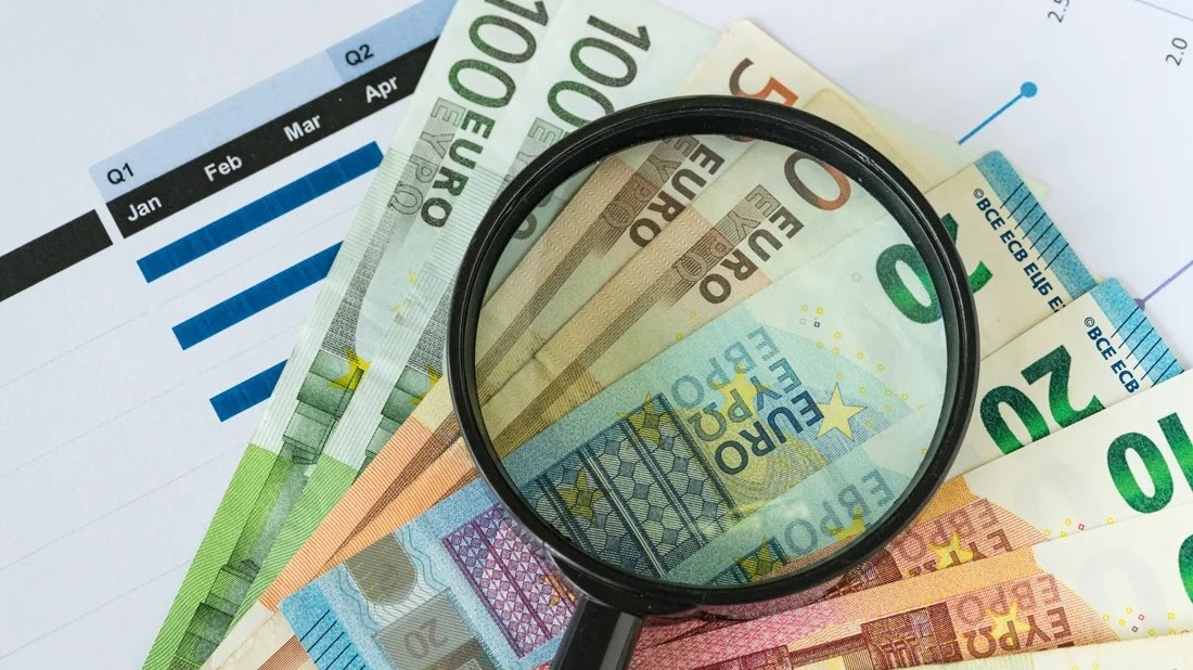 Αποζημίωση με ποσά έως 4.000 ευρώ: Ξεπέρασαν τις 73.500 οι αιτήσεις – Οι «παγίδες» της διαδικασίας