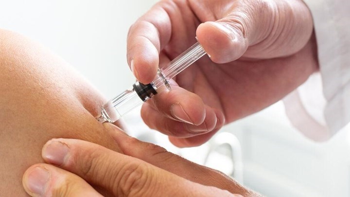Αυτή είναι η πρώτη τυχερή σε λοταρία για… εμβολιασμένους – Έγινε εκατομμυριούχος