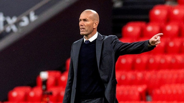 Tέλος ο Ζιντάν από τη Ρεάλ