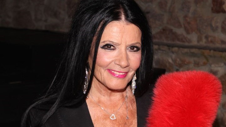 Ζωζώ Σαπουντζάκη: Το επικό ΒΙΝΤΕΟ της Finos Film για τα γενέθλιά της