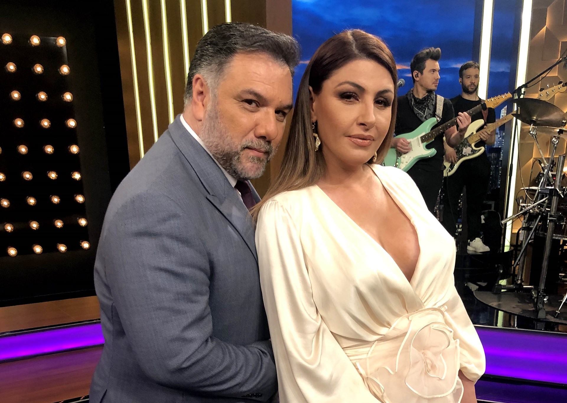 Έλενα Παπαρίζου: Τι απαντάει σε όσους της έκαναν body shaming μετά την εμφάνιση στη Eurovision – BINTEO