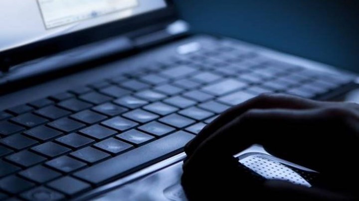 Θεσσαλονίκη: Προσπάθησε να πουλήσει το κινητό του μέσω αγγελίας, αλλά έγινε… κατά 10.000 ευρώ φτωχότερος