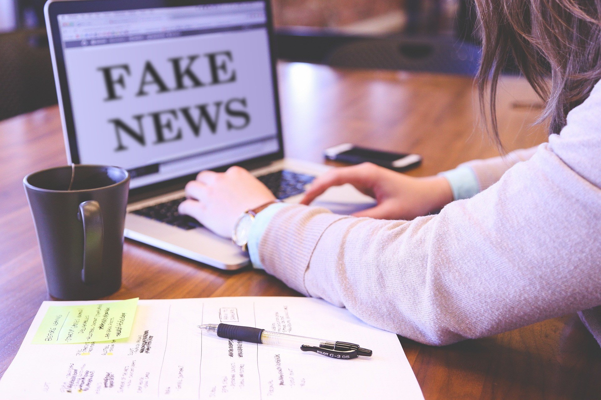 Facebook: Τι αλλάζει για τις σελίδες που μοιράζονται fake news – ΦΩΤΟ
