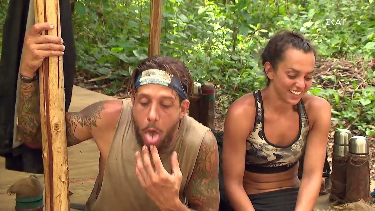 Survivor: Ο Ηλίας Μπόγδανος “γύρισε τη μπιφτέκα” για την κολλητή του Καρολίνα Καλύβα