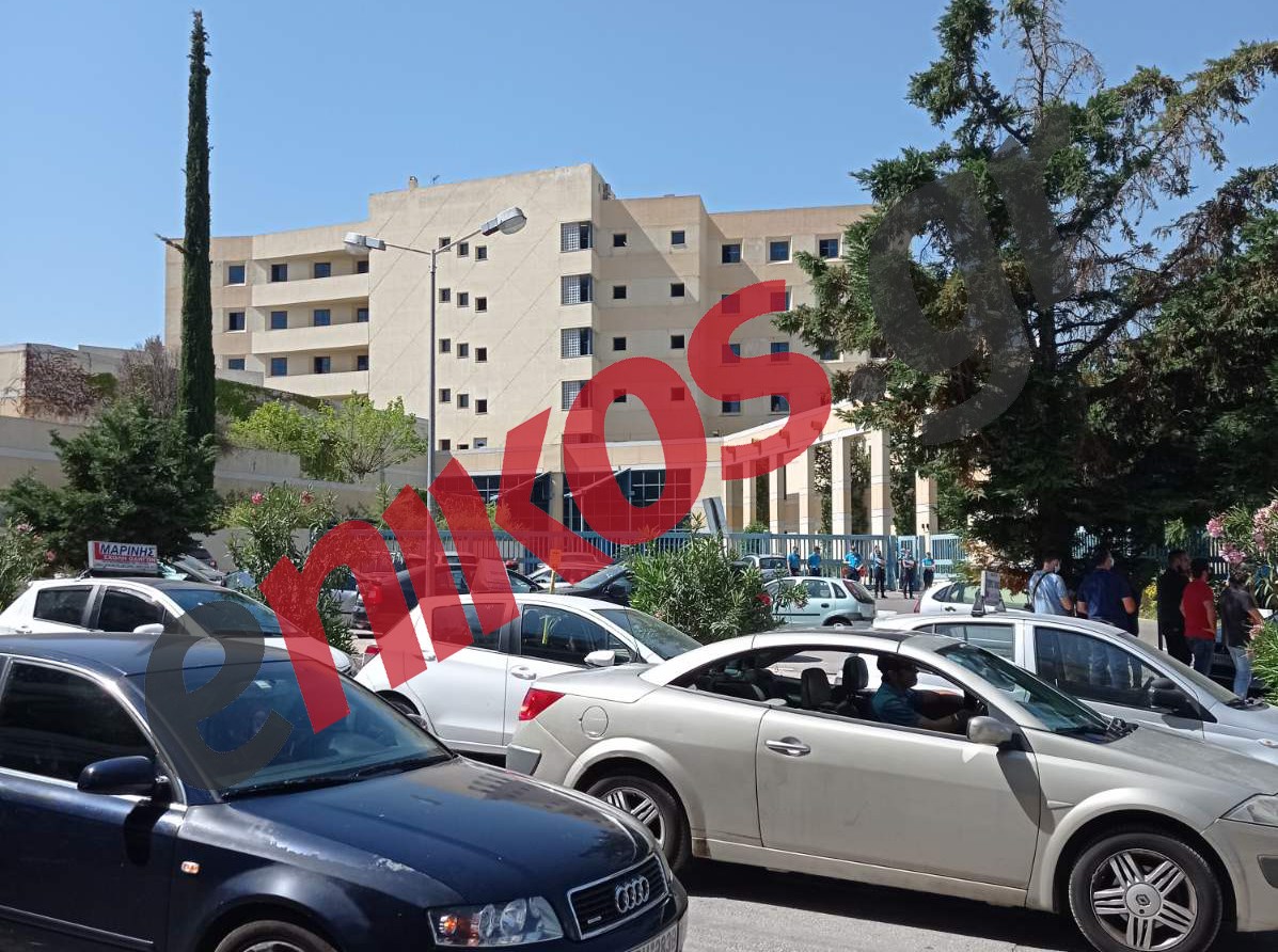 Συγκέντρωση διαμαρτυρίας σχολών οδήγησης έξω από το Υπουργείο Μεταφορών – ΦΩΤΟ αναγνώστη