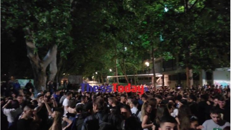 ΑΠΘ: Νέο πάρτι και διασκέδαση μετά τα μεσάνυχτα – Γυρίζουν μέχρι και video clip – ΦΩΤΟ – ΒΙΝΤΕΟ