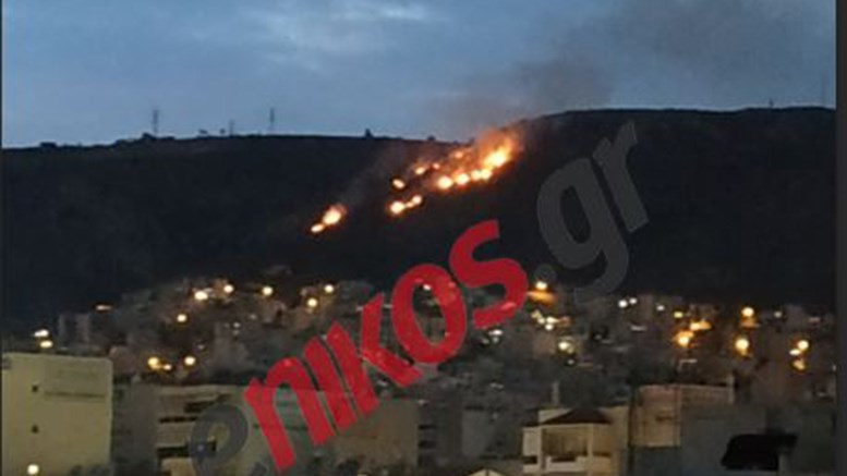 Φωτιά στο Σχιστό: Συνελήφθη άνδρας για πρόκληση εμπρησμού από αμέλεια – ΒΙΝΤΕΟ