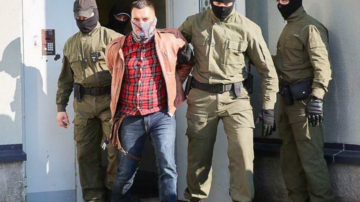 Λευκορωσία: Ακτιβιστής της αντιπολίτευσης έκανε απόπειρα αυτοκτονίας σε δικαστήριο – Σοκάρει το βίντεο