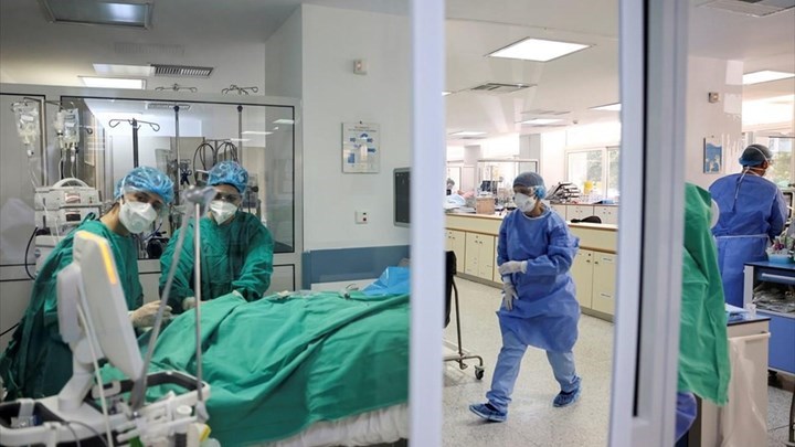 Κορονοϊός – Θεσσαλονίκη: Στη ΜΕΘ 65χρονος τουρίστας – Είχε ταξιδέψει με αρνητικό τεστ