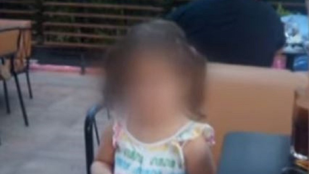 Λάρισα: Εισαγγελική έρευνα για τον θάνατο 5χρονης – “Το κοριτσάκι μας ήταν άτυχο γιατί έπεσε σε λάθος χέρια”