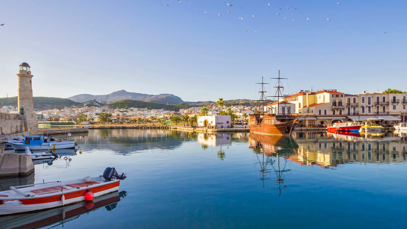 Σαρηγιάννης: Η “χαρτογράφηση” της πανδημίας – Οι περιοχές που βρίσκονται ακόμα στα όρια “συναγερμού”