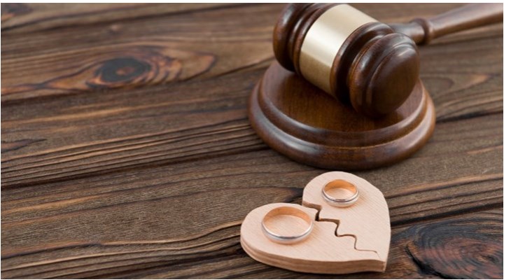 Διαζύγιο από το σπίτι με λίγα… κλικ – Η διαδικασία έκδοσής του με οκτώ απλά βήματα