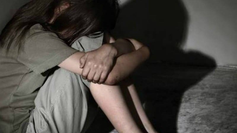 Θεσσαλονίκη: Σοκ για τον ξυλοδαρμό 13χρονης από συνομήλικές της – Τι λέει η μητέρα της – ΒΙΝΤΕΟ