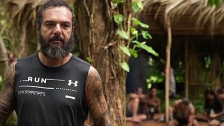Survivor: Αγνώριστος ο Τριαντάφυλλος – Ξυρίστηκε και κουρεύτηκε έπειτα από έξι μήνες