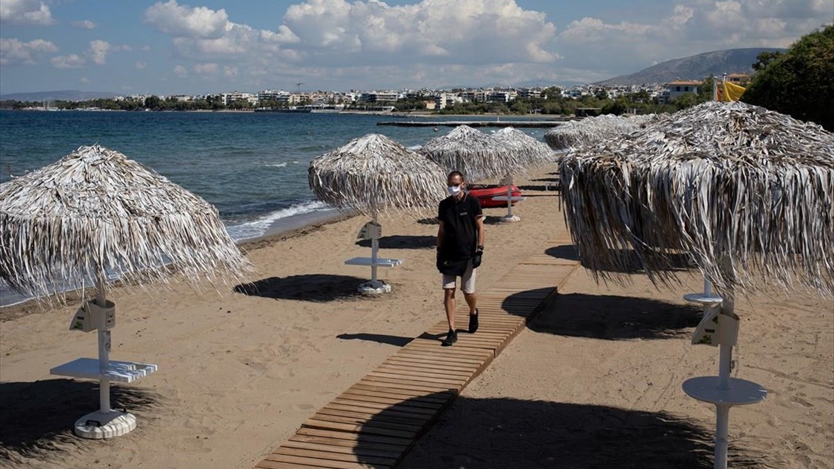 Κορονοϊός – Σαρηγιάννης: Πότε θα πέσουμε κάτω από 1.000 κρούσματα – Τα “κλειδιά” για να μην υπάρξει πισωγύρισμα