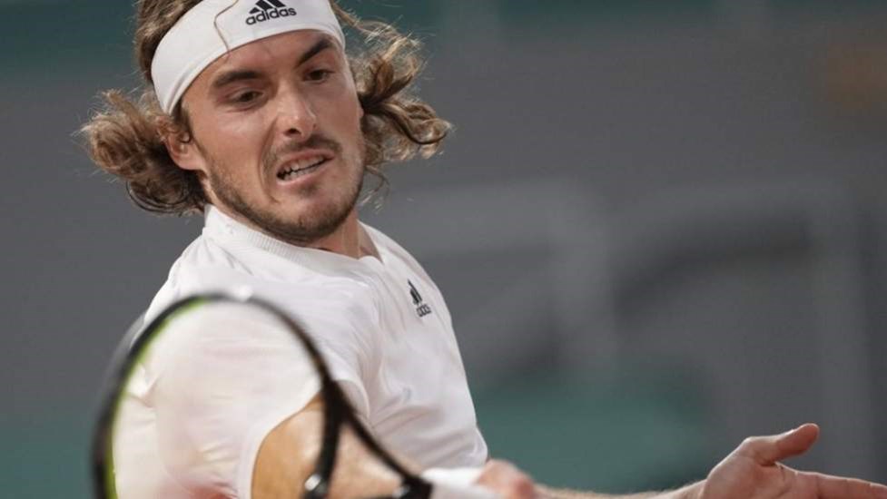 Ρολάν Γκαρός: Με ανατροπή ο Στέφανος Τσιτσιπάς προκρίθηκε στον τέταρτο γύρο