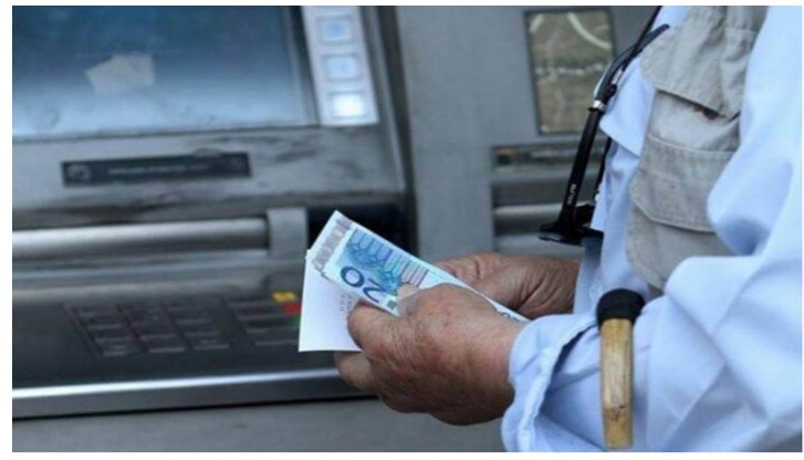 Το στοίχημα του Σεπτεμβρίου για την οικονομία – Η πρόκληση του τουρισμού και οι κίνδυνοι