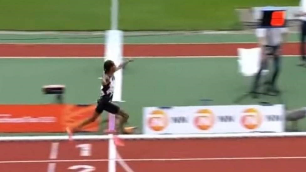 Σίφαν Χασάν: Συνέτριψε το παγκόσμιο ρεκόρ στα 10.000 μέτρα – Δείτε το ΒΙΝΤΕΟ