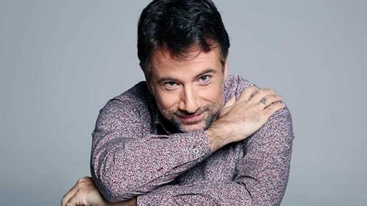 Μαραβέγιας: Με ποια κανάλια συζητά για νέο μουσικό σόου