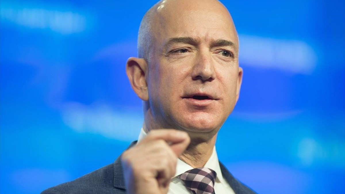 Τζεφ Μπέζος: Έτοιμος να πάει στο… διάστημα – Πότε πετάει