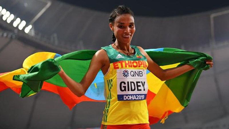 Στίβος: Νέο παγκόσμιο ρεκόρ στα 10.000 μέτρα