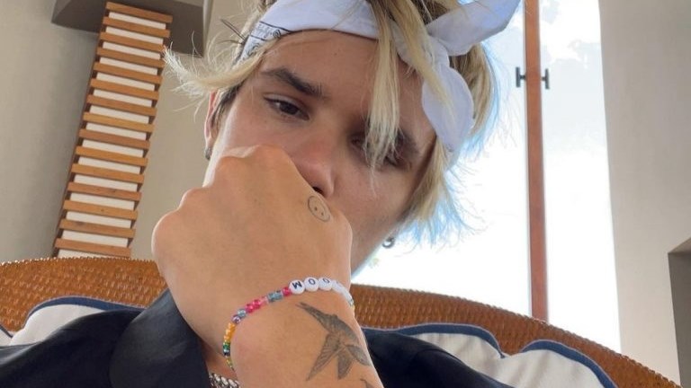 Ρομέο Μπέκαμ: Απογειώνεται η καριέρα του στο μόντελινγκ – Είναι το νέο πρόσωπο διάσημου οίκου μόδας