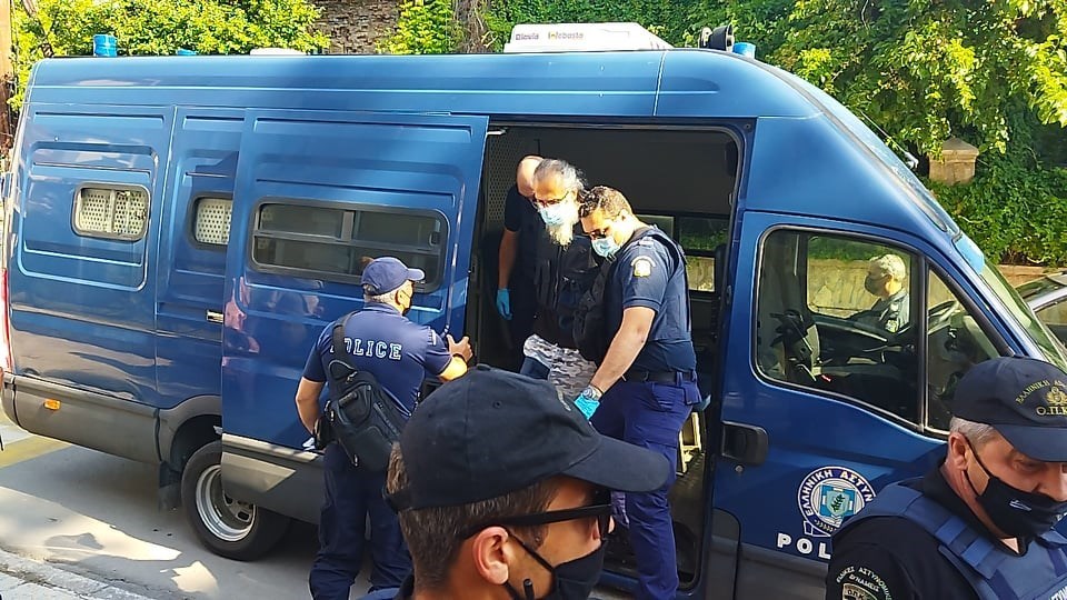 Κοζάνη: Ισόβια στον 46χρονο για την επίθεση με τσεκούρι στην Εφορία – “Πίστευα ότι θα έχει ψυχική νόσο αλλά έπεσα έξω”