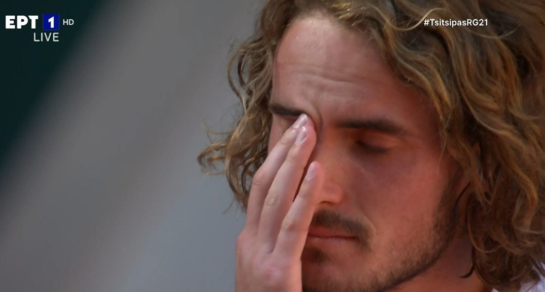 Στέφανος Τσιτσιπάς: Τα δάκρυα χαράς μετά την επική πρόκριση στον τελικό του Ρολάν Γκαρός – BINTEO