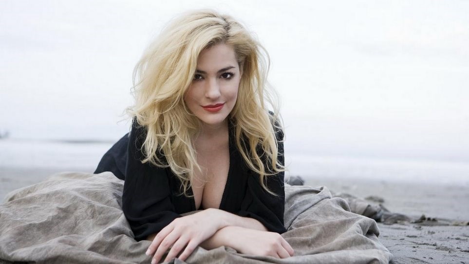 Μποφίλιου για “Δήμητρα της Λέσβου”: Τους διαφορετικούς αυτή η σάπια κοινωνία τους τιμωρεί