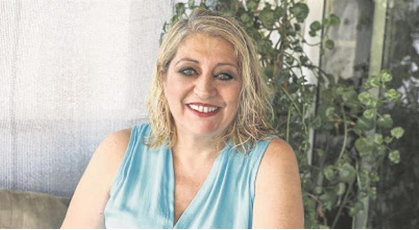 Πέθανε η θεατρική συγγραφέας και δημοσιογράφος Σοφία Αδαμίδου