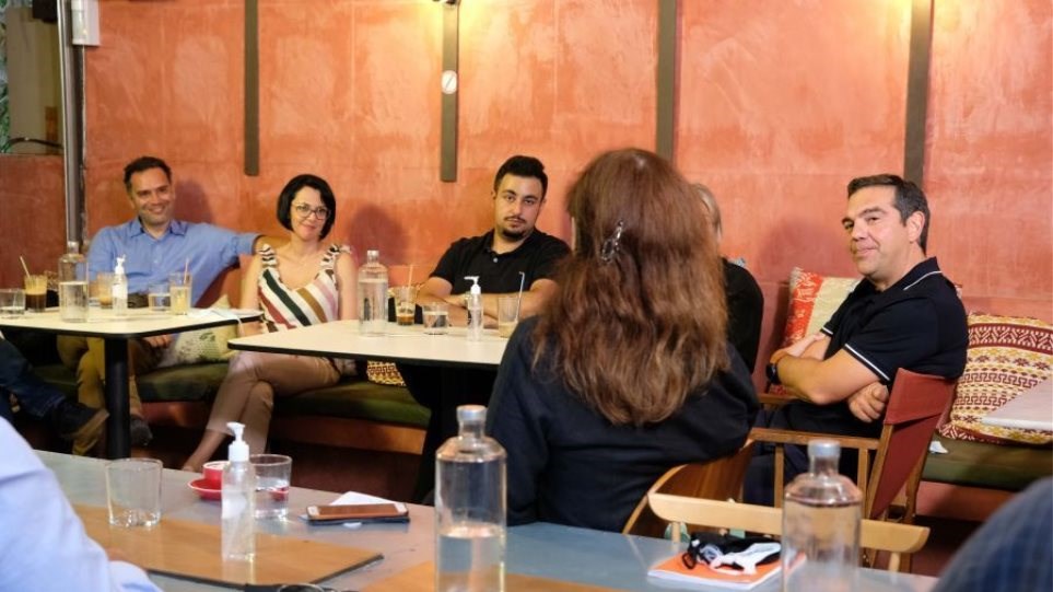 Τσίπρας: Τέρμα η άμυνα – Να περάσουμε στην αντεπίθεση στηρίζοντας τους εργαζόμενους