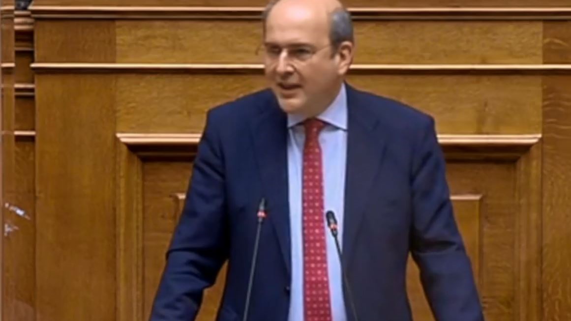 Χατζηδάκης σε ΣΥΡΙΖΑ για εργασιακό: Σε ένα τουρνουά ψέματος θα κερδίζατε τον αντίστοιχο Τσιτσιπά