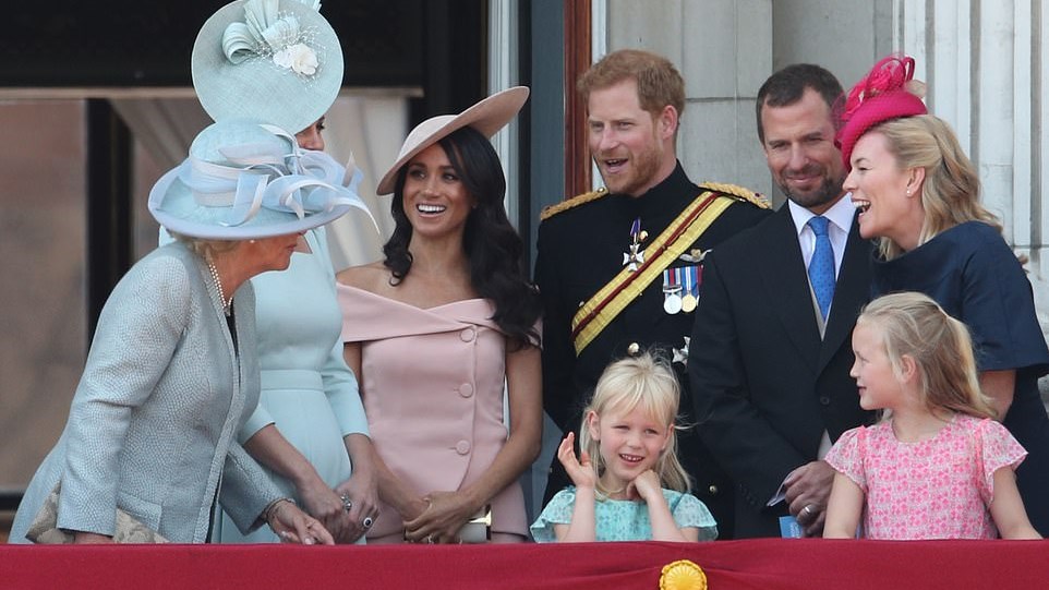 Βασίλισσα Ελισάβετ: Διαζύγιο για τον μεγαλύτερο εγγονό της – Γιατί ο χωρισμός αυτός την πλήττει ιδιαίτερα