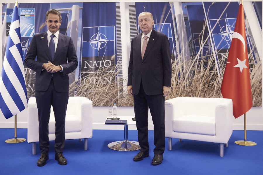 Το παρασκήνιο της συνάντησης Μητσοτάκη-Ερντογάν: Πώς αποτιμά η Αθήνα το τετ α τετ – ΒΙΝΤΕΟ