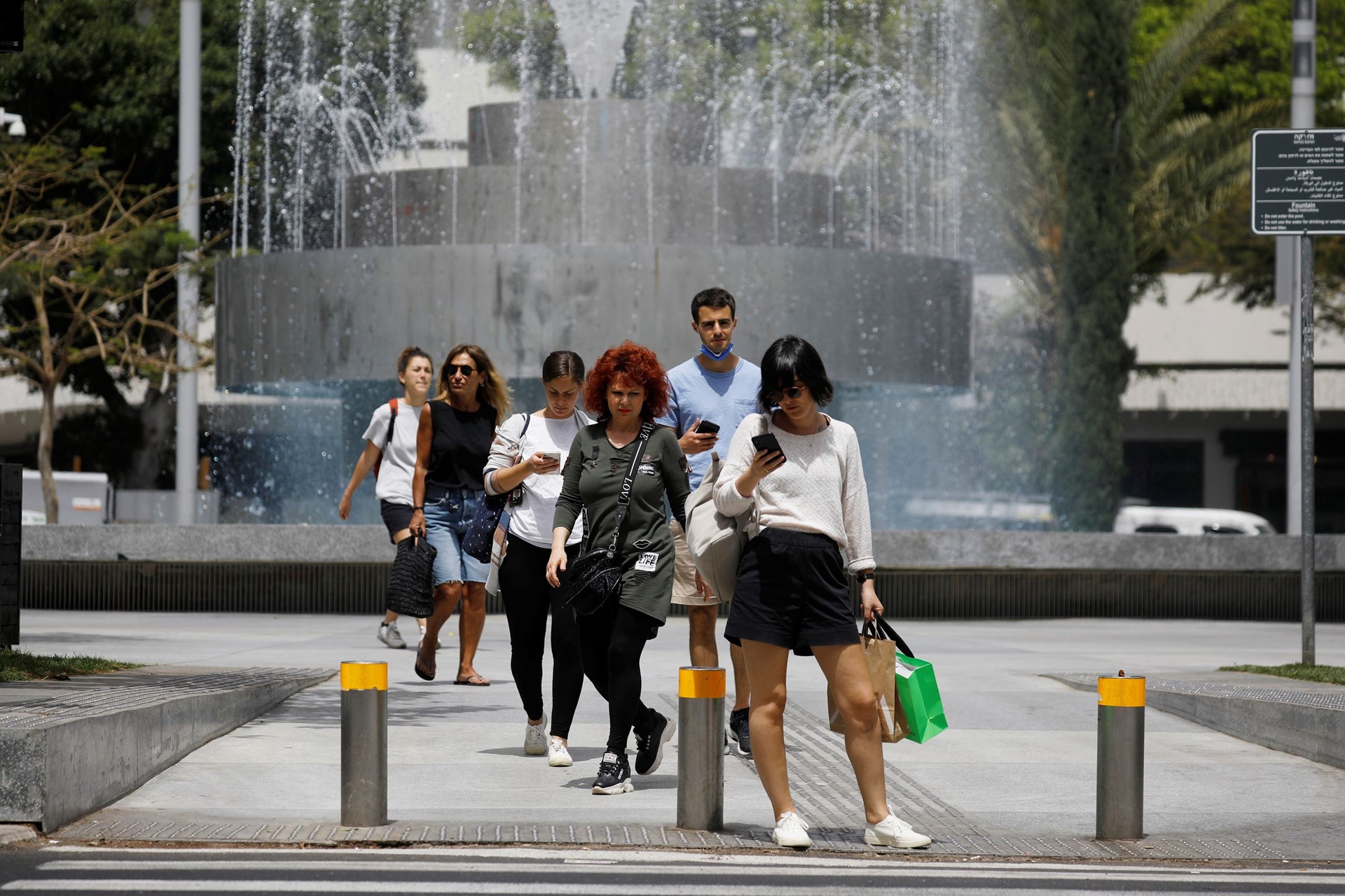 Ισραήλ: Τέλος στην υποχρεωτική χρήση μάσκας σε κλειστούς δημόσιους χώρους