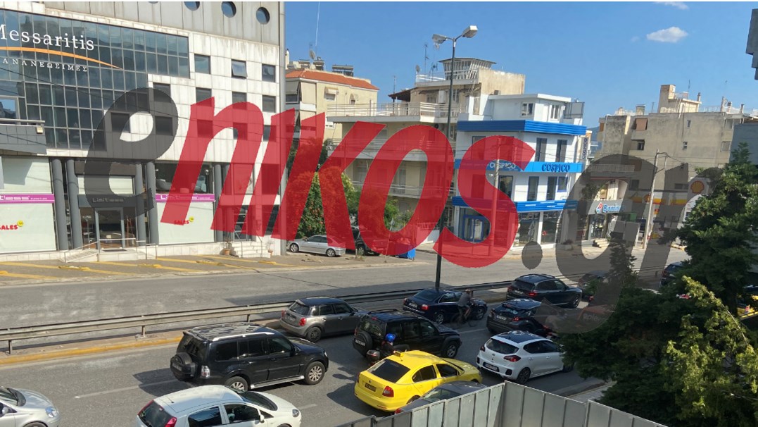 Kίνηση: Κυκλοφοριακό έμφραγμα στην Αθήνα  – Ποιοι δρόμοι είναι κλειστοί, πού έχει μποτιλιάρισμα