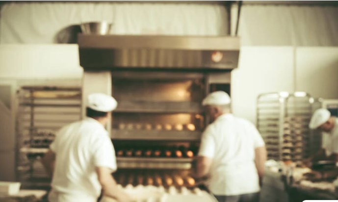 Κρήτη: Η συγκλονιστική ιστορία του φούρναρη με τον 12χρονο που μπήκε να τον κλέψει – Το «ευχαριστώ» του παιδιού 25 χρόνια μετά