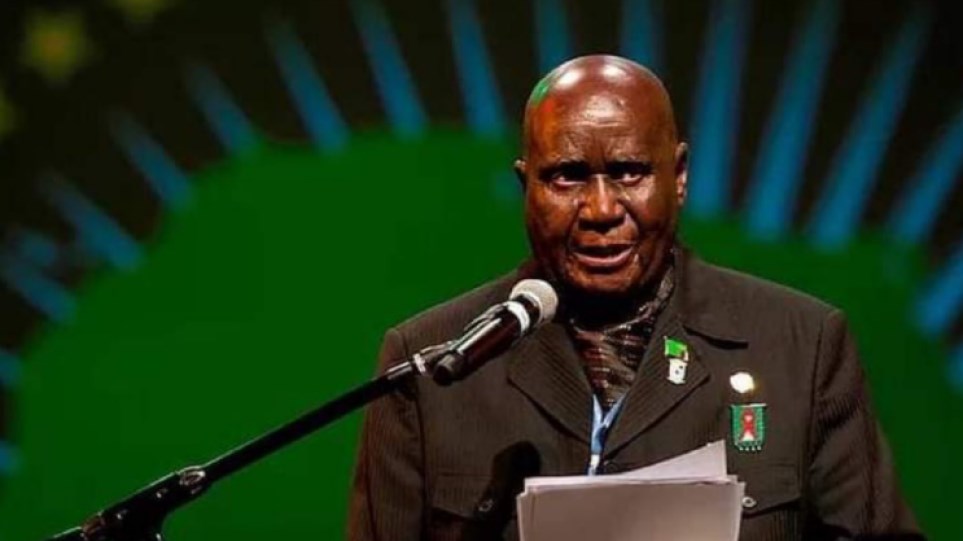 Κένεθ Καούντα: Πέθανε ο «αφρικανός Γκάντι» και πρώτος πρόεδρος της Ζάμπιας