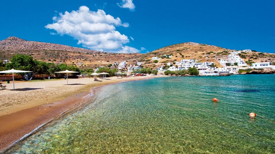 Τριήμερο του Αγίου Πνεύματος: Ποιοι προορισμοί έχουν την τιμητική τους